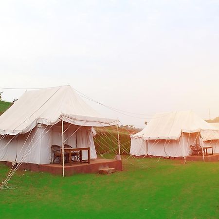 White House Beach Resort Гокарна Екстериор снимка