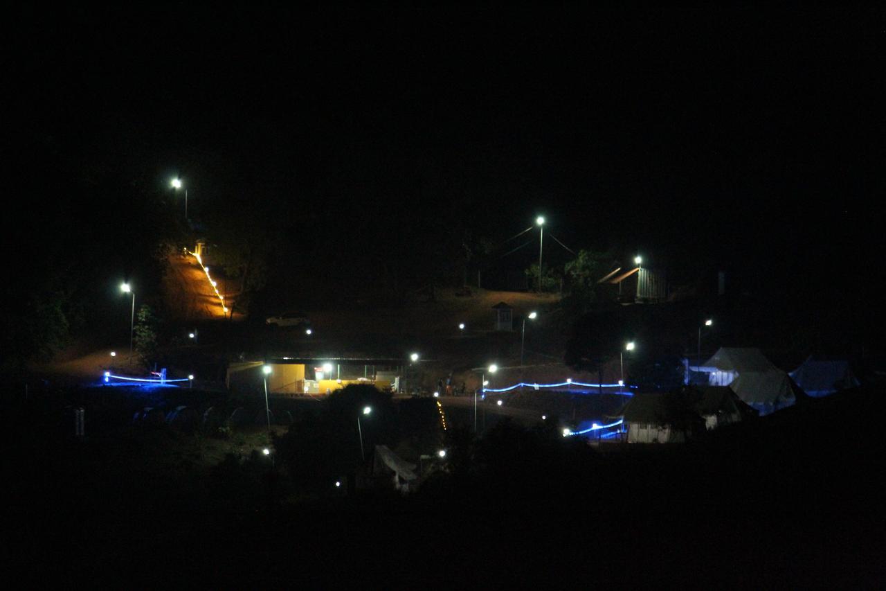 White House Beach Resort Гокарна Екстериор снимка